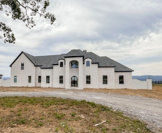 33613 Lakeview Dr W, Roland, AR 72016