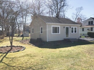 271 Goldsmith St, Littleton, MA 01460