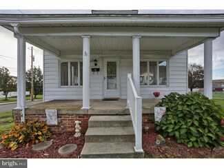 600 W Pine St, Frackville, PA 17931