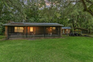 3830 SE 22 Ct, Morriston, FL 32668