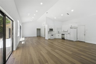 5172 NW 53rd Ave, Coconut Creek, FL 33073