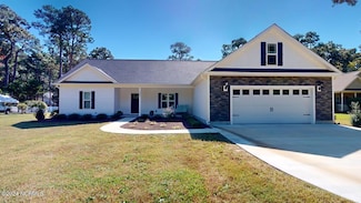 209 Dobbs Dr, La Grange, NC 28551