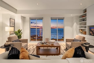 98 Union St Unit 806, Seattle, WA 98101