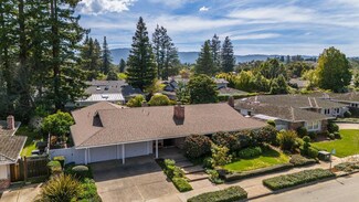 430 Pine Ln, Los Altos, CA 94022