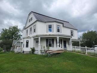 17 Canaan St Unit 2, Canaan, NH 03741