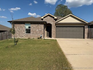 3305 N 24th West Ave, Tulsa, OK 74127