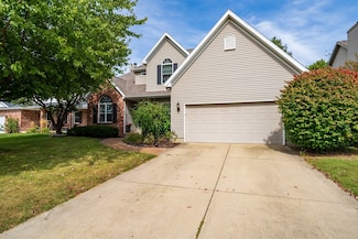 8 Cygnet Crossing, Bloomington, IL 61704