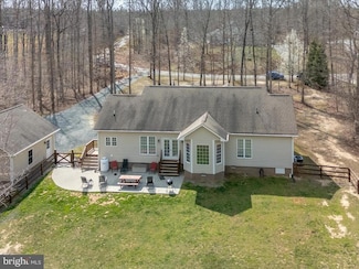 108 Summer Ln, Louisa, VA 23093