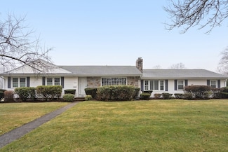 360 Frank Smith Rd, Longmeadow, MA 01106