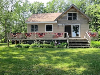 23 Apple Ln, Unity, ME 04988