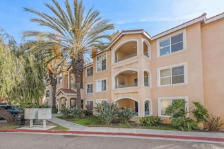 100 N River Cir Unit 301, Oceanside, CA 92057