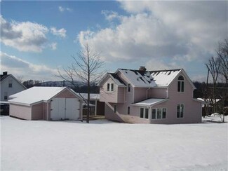 1217 Highland Ave, Pitcairn, PA 15140