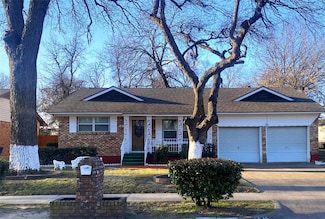 1136 E Five Mile Pkwy, Dallas, TX 75216