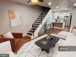 2016 S 23rd St, Philadelphia, PA 19145