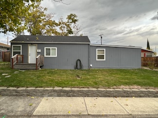 845 Manzanita St, Central Point, OR 97502