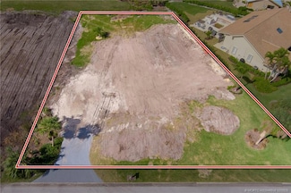 6464 SE Spy Glass Ln, Stuart, FL 34997