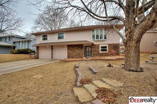 11730 Meredith Ave, Omaha, NE 68164
