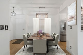 221 S Oak Knoll Ave Unit 210, Pasadena, CA 91101