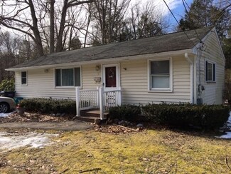 9 Park Ln, Leicester, MA 01524