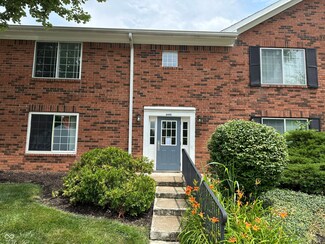 6445 Park Central Dr W Unit C, Indianapolis, IN 46260