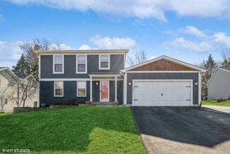17271 W Woodland Dr, Grayslake, IL 60030