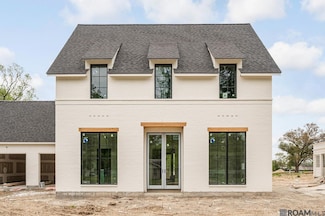 11 Magnolia Wood Ave, Baton Rouge, LA 70808