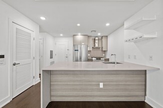 201 Marin Blvd Unit 5100, Jersey City, NJ 07302