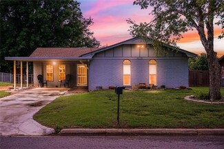 409 Crest Ln, Noble, OK 73068
