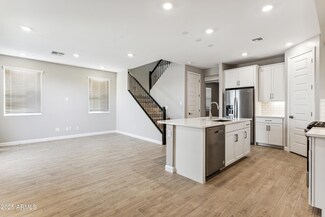 5846 E Ringtail Way, Phoenix, AZ 85054