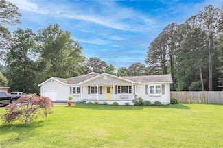 940 Blackwater Rd, Chesapeake, VA 23322