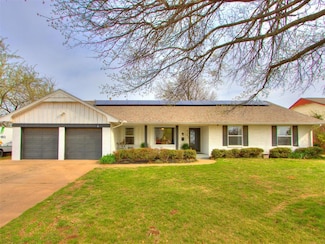 415 E 10th St, Edmond, OK 73034