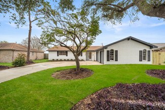 2541 19th Ave N, Texas City, TX 77590