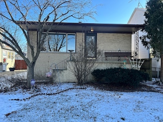 5431 S 7th Ave, North Riverside, IL 60546