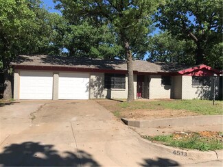 4513 S Hughes Ave, Fort Worth, TX 76119