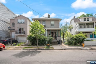 126 Norwood St, Newark, NJ 07106