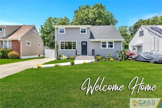 27 Louis St, Perth Amboy, NJ 08861