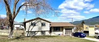 908 W Franklin Ave, Chewelah, WA 99109