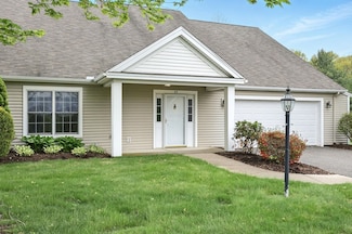 45 Ivy Cir Unit 45, Wilbraham, MA 01095