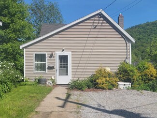 58 Beech St, Bristol, NH 03222
