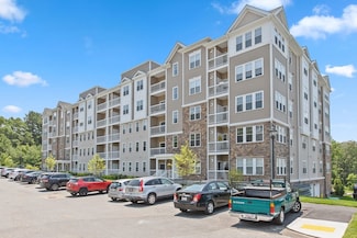 300 Martins Landing Unit 511, North Reading, MA 01864