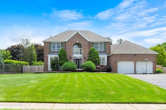 14 Tuscan Dr, Freehold, NJ 07728