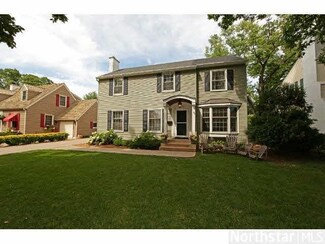 4332 4332 MacKey Ave, St. Louis Park, MN 55424