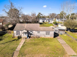 207 Morningside Ave, Henderson, TX 75652