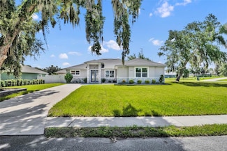840 Oaks Shores Rd, Leesburg, FL 34748