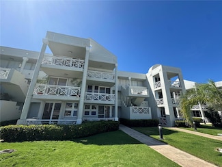 Q Costa Dorada II Unit Q8, Dorado, PR 00646