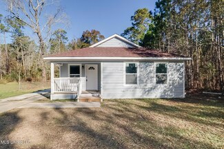 4812 30th 1 2 St, Gulfport, MS 39501