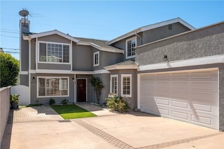2220 Nelson Ave Unit B, Redondo Beach, CA 90278