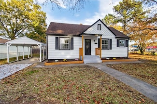 5 Chatham Rd, Portsmouth, VA 23702