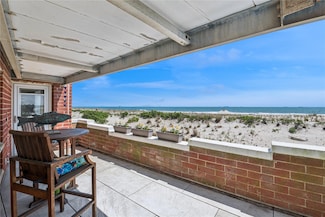 750 Shore Rd Unit 1M, Long Beach, NY 11561