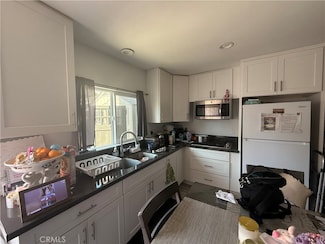 2106 W 11th St, Santa Ana, CA 92703